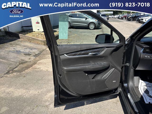 used 2020 Cadillac XT6 car, priced at $30,995