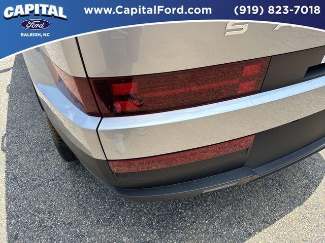 used 2025 Hyundai Santa Fe car, priced at $32,645