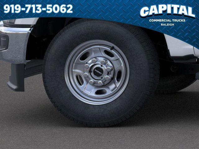 new 2024 Ford F-250 car, priced at $49,730