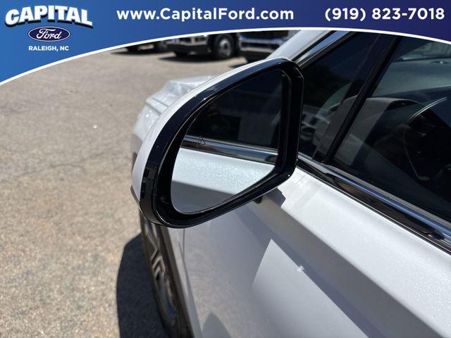 used 2022 Hyundai Santa Fe car, priced at $25,985