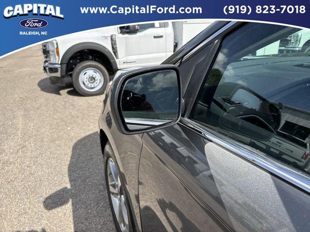 used 2022 Ford Edge car, priced at $29,295
