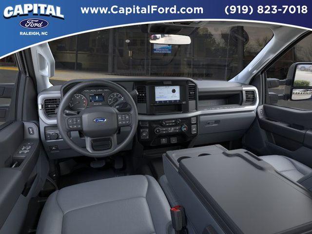new 2025 Ford F-250 car, priced at $55,655