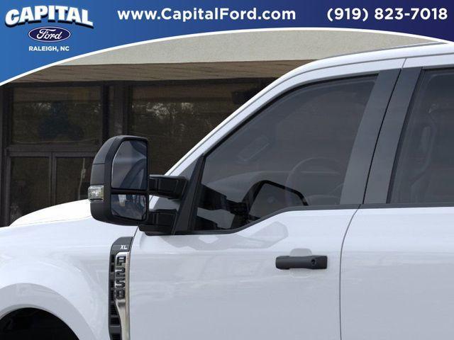 new 2025 Ford F-250 car, priced at $55,655
