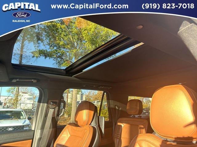 used 2019 Lincoln Navigator L car, priced at $39,495