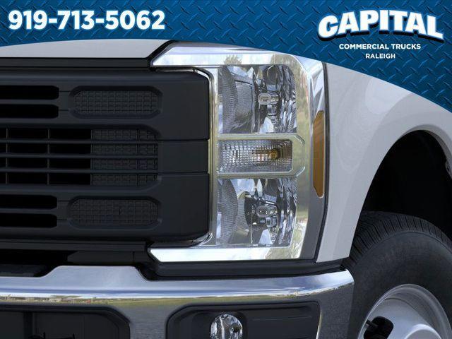 new 2025 Ford F-350 car, priced at $69,020