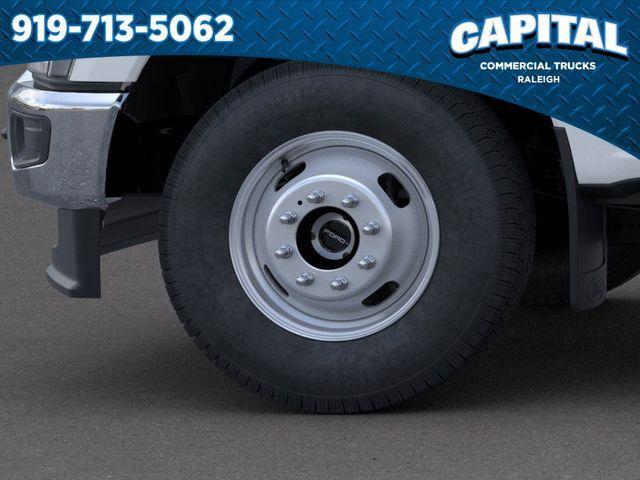 new 2025 Ford F-350 car, priced at $69,020