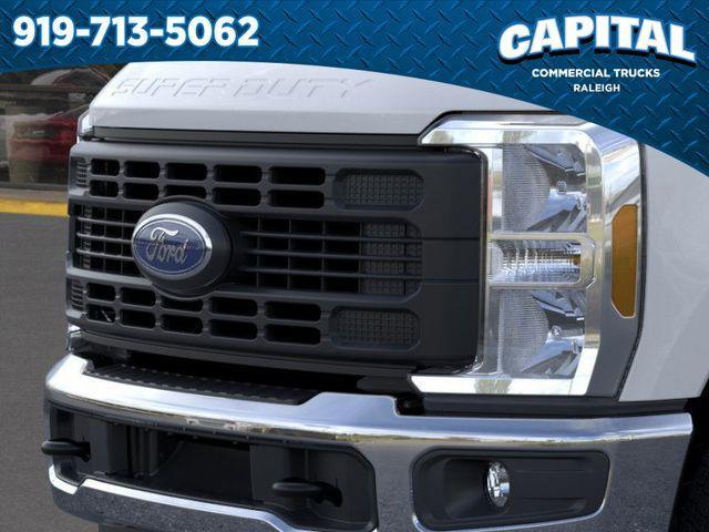 new 2025 Ford F-350 car, priced at $69,020