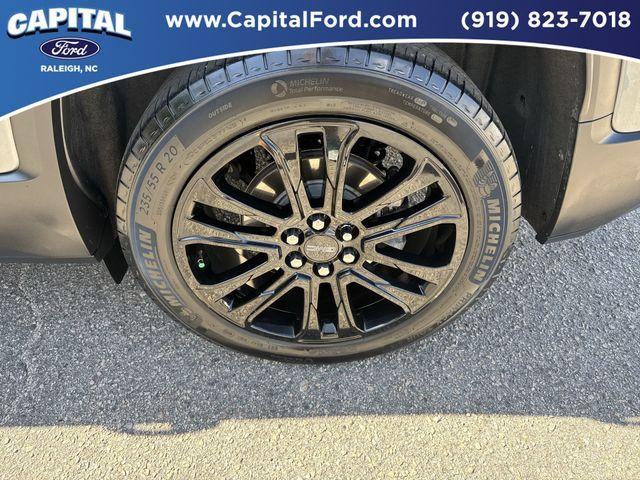 used 2022 GMC Acadia car, priced at $27,691
