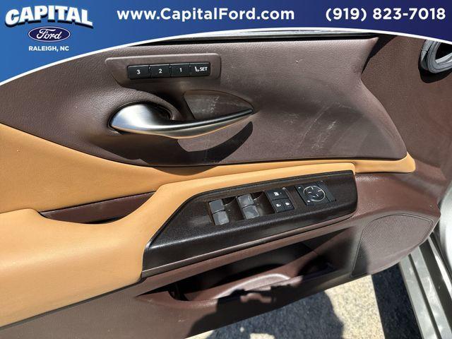 used 2019 Lexus ES 350 car, priced at $24,495