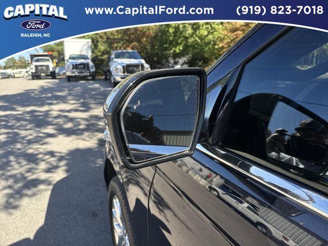 used 2021 Ford Expedition car, priced at $31,983