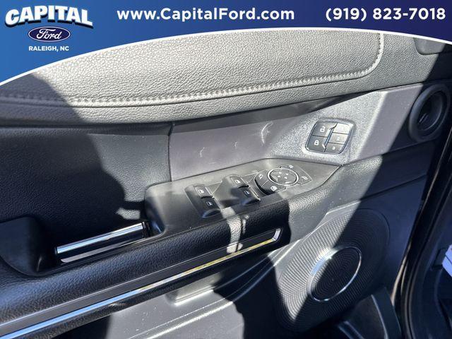 used 2021 Ford Expedition car, priced at $31,983