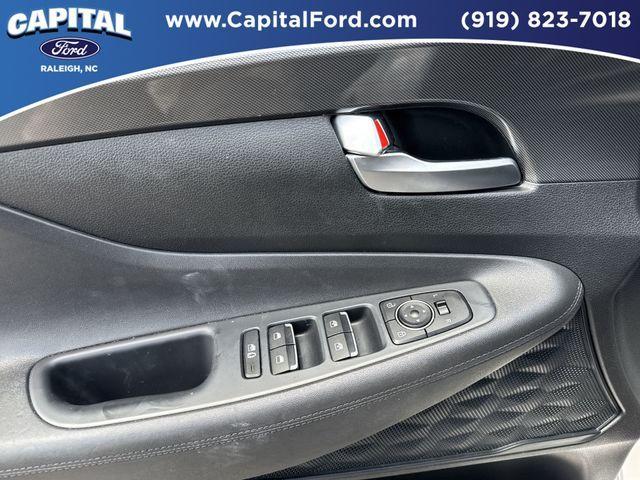 used 2023 Hyundai Santa Fe car, priced at $25,993