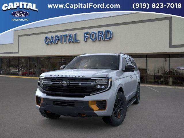 new 2025 Ford Expedition car, priced at $84,020