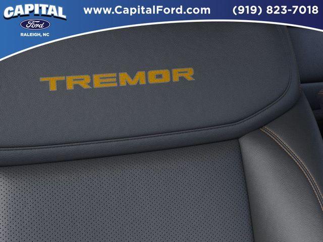 new 2025 Ford Expedition car, priced at $84,020