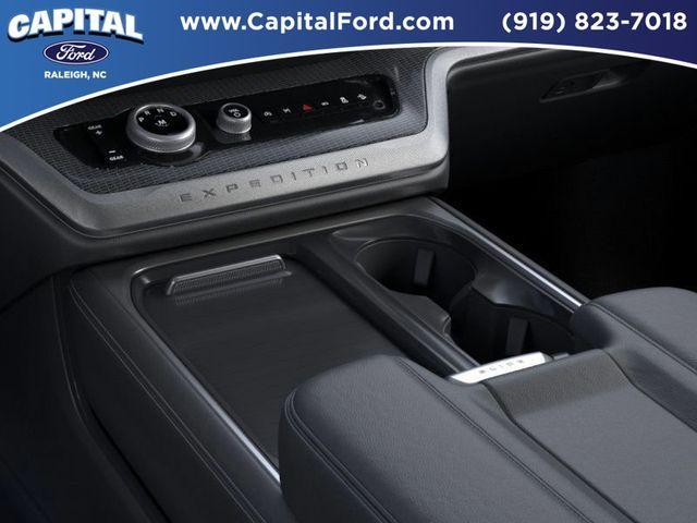 new 2025 Ford Expedition car