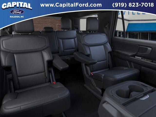 new 2025 Ford Expedition car