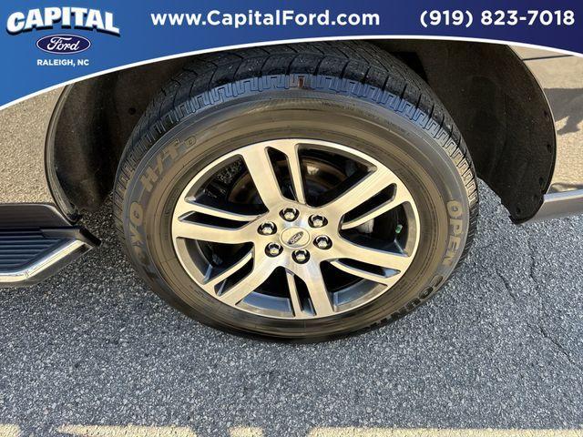 used 2023 Ford Expedition car, priced at $44,983