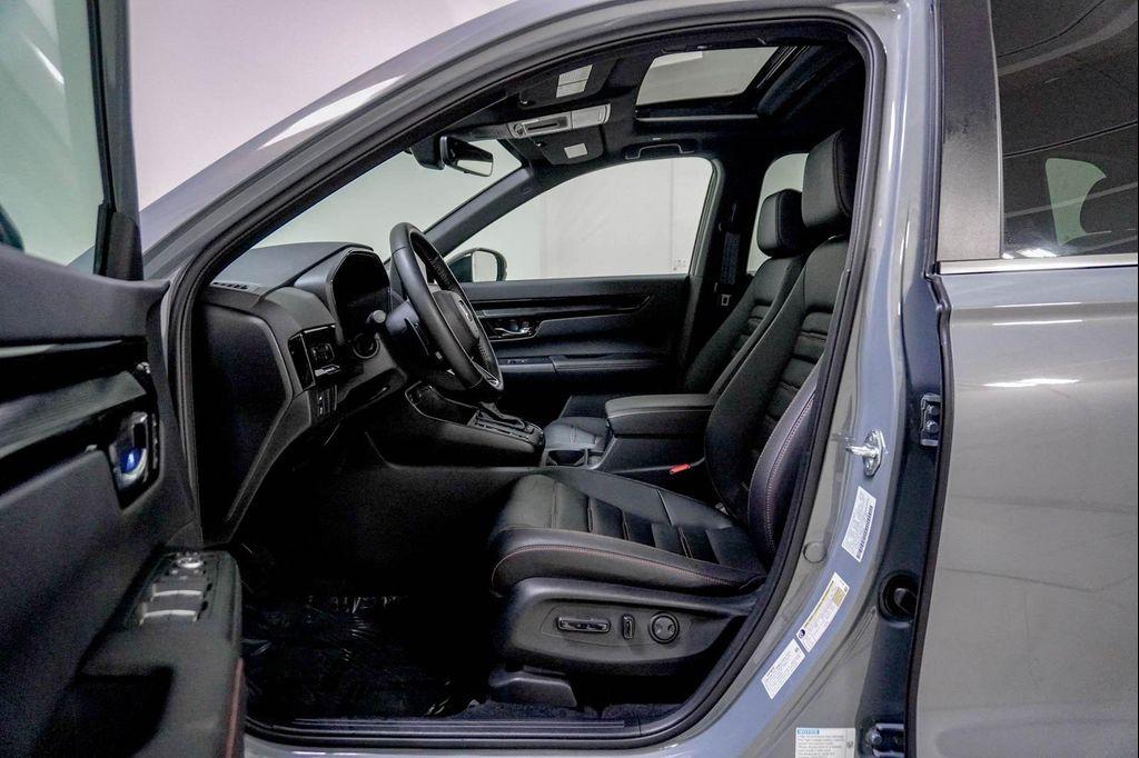 used 2025 Honda CR-V Hybrid car, priced at $39,595
