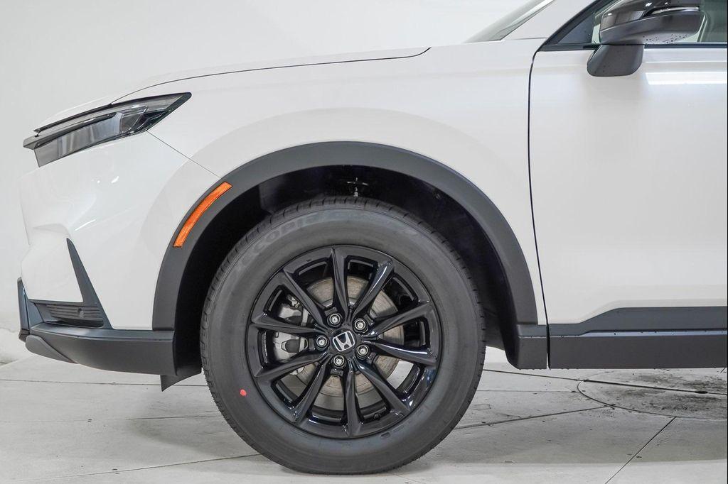 new 2026 Honda CR-V Hybrid car, priced at $39,815