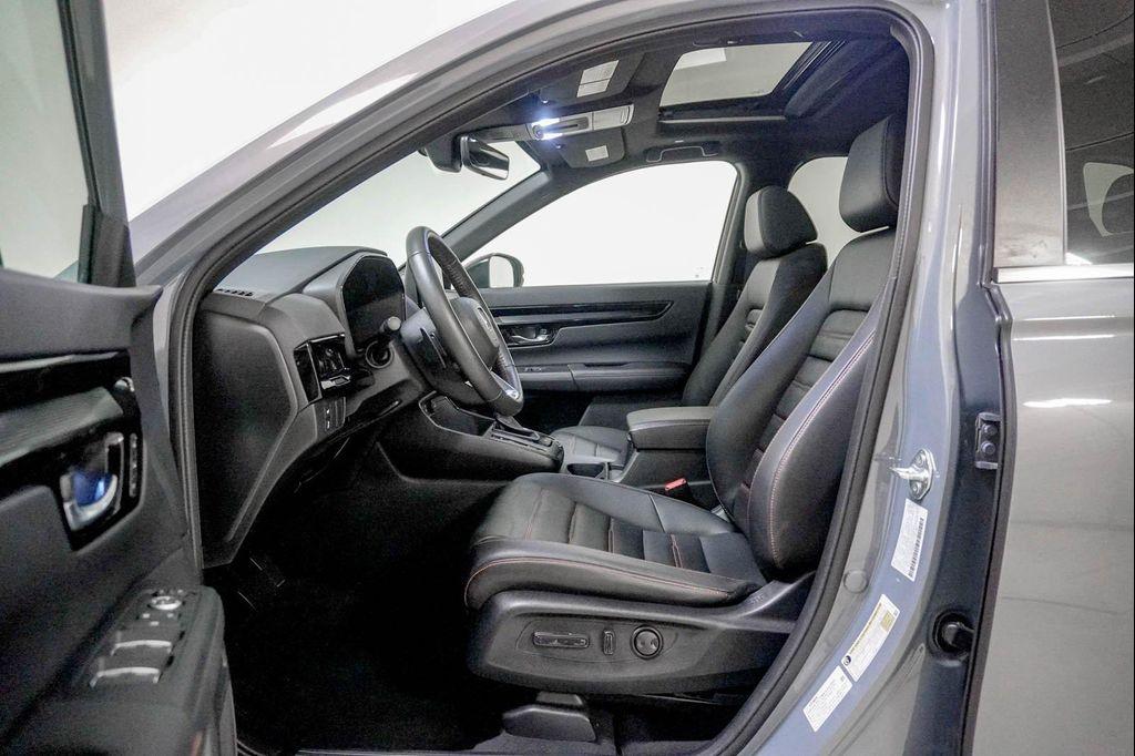 used 2024 Honda CR-V Hybrid car, priced at $34,998