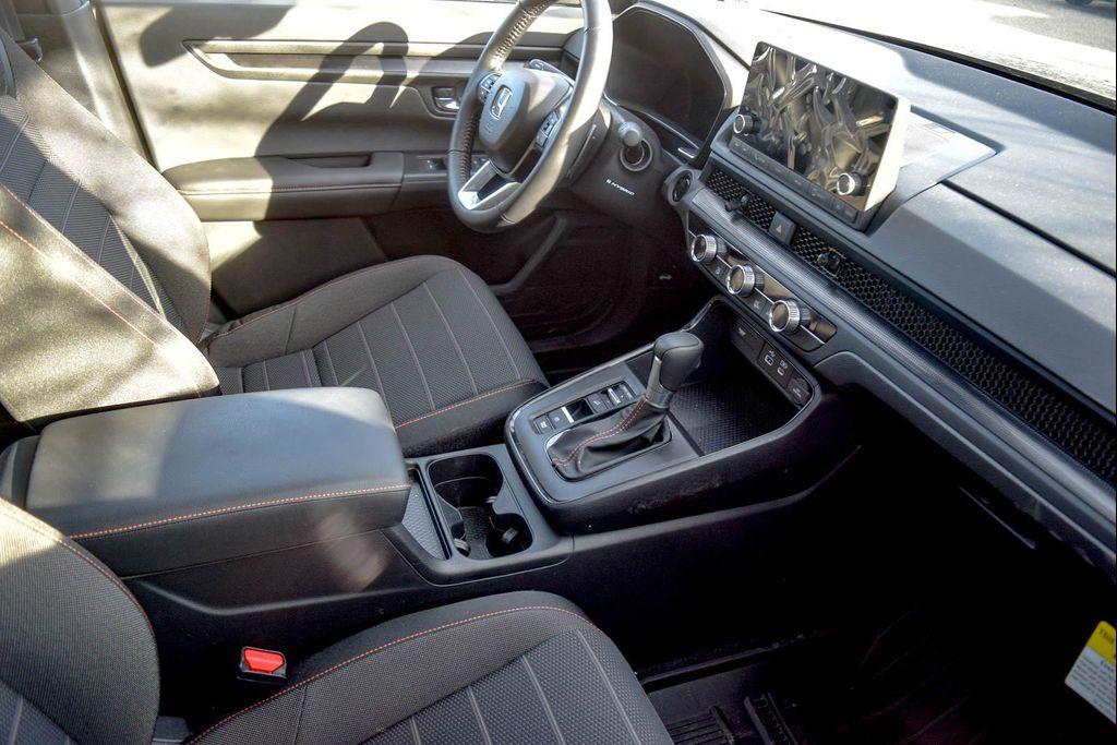 used 2025 Honda CR-V Hybrid car, priced at $35,498