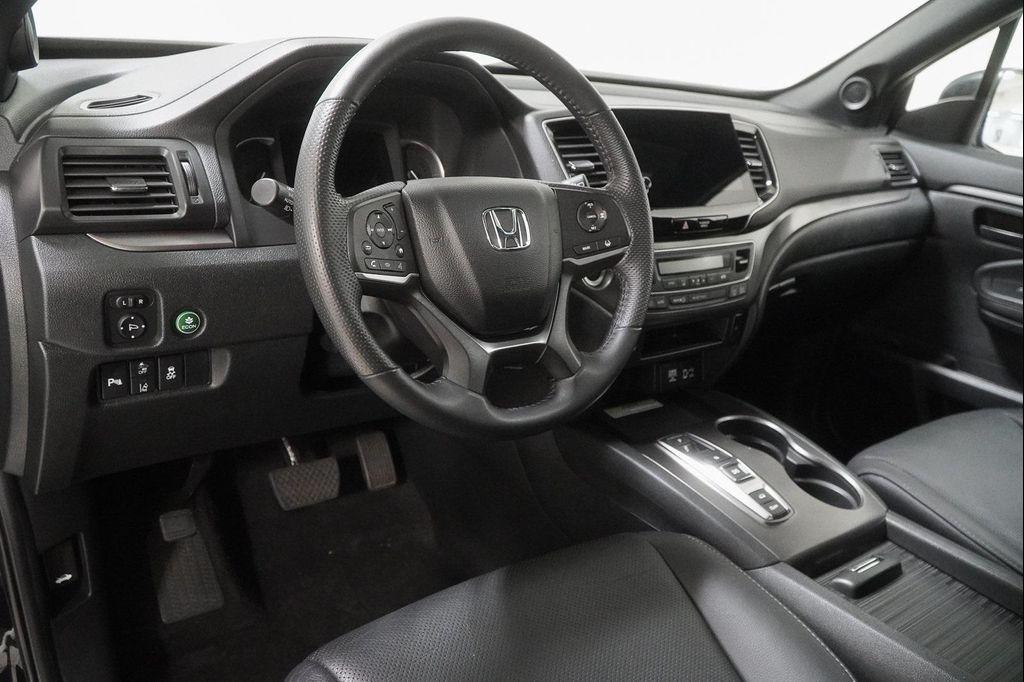 used 2023 Honda Passport car, priced at $32,998