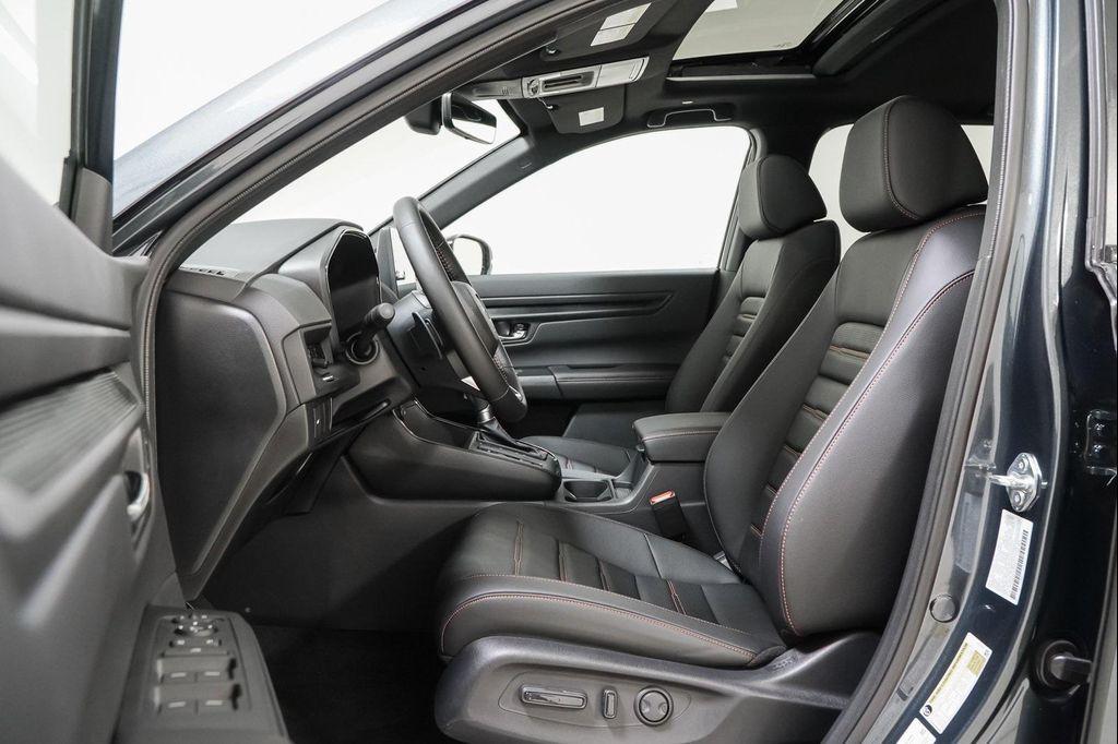new 2026 Honda CR-V Hybrid car, priced at $39,383