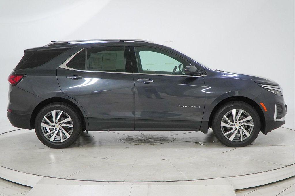used 2022 Chevrolet Equinox car, priced at $20,570