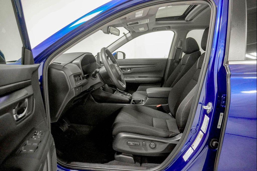 used 2025 Honda CR-V car, priced at $30,548