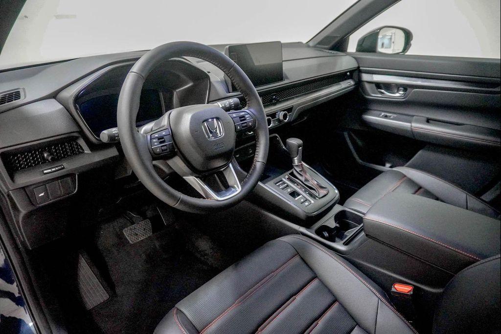 new 2026 Honda CR-V Hybrid car, priced at $39,383