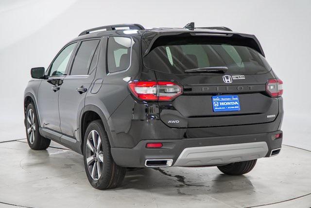 new 2025 Honda Pilot car, priced at $47,177