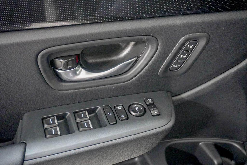 new 2025 Honda Pilot car, priced at $50,022