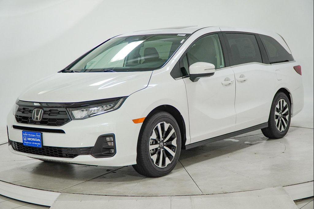new 2026 Honda Odyssey car, priced at $41,864