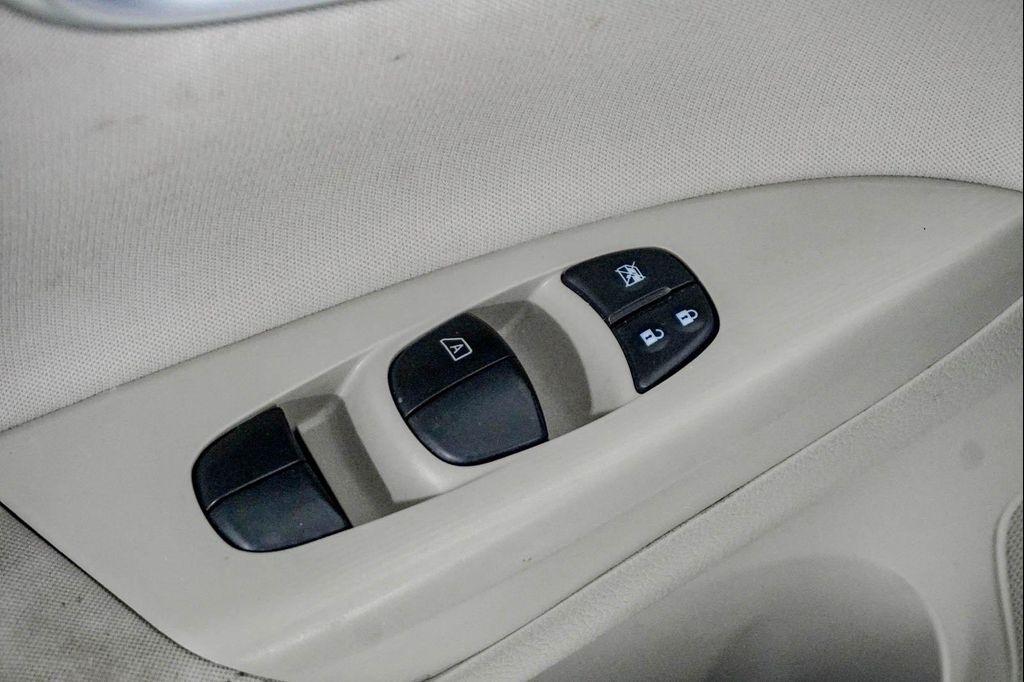 used 2013 Nissan Sentra car, priced at $6,599