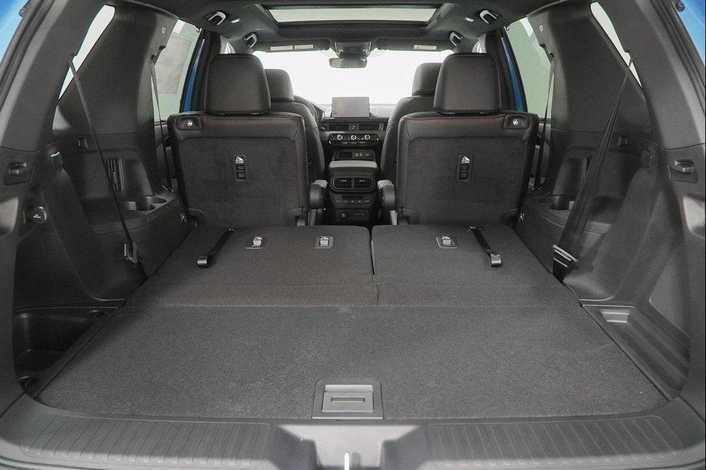 new 2025 Honda Pilot car, priced at $48,059