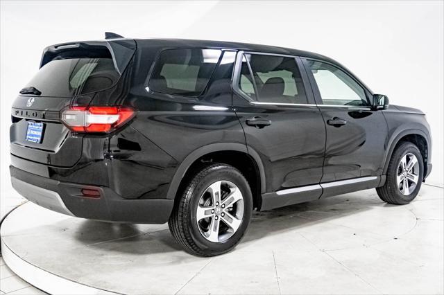 new 2025 Honda Pilot car, priced at $44,223