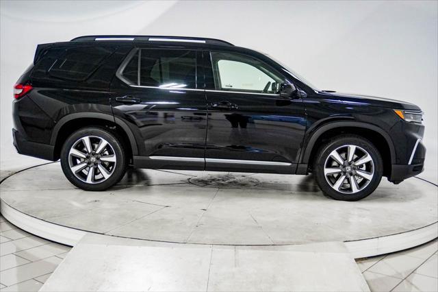 new 2025 Honda Pilot car, priced at $50,177