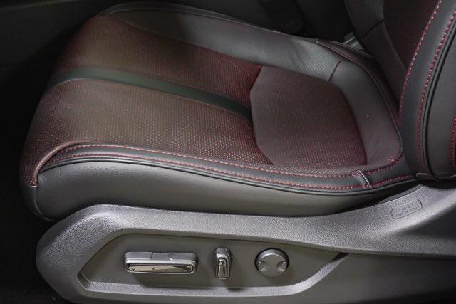 new 2025 Honda Pilot car, priced at $51,981