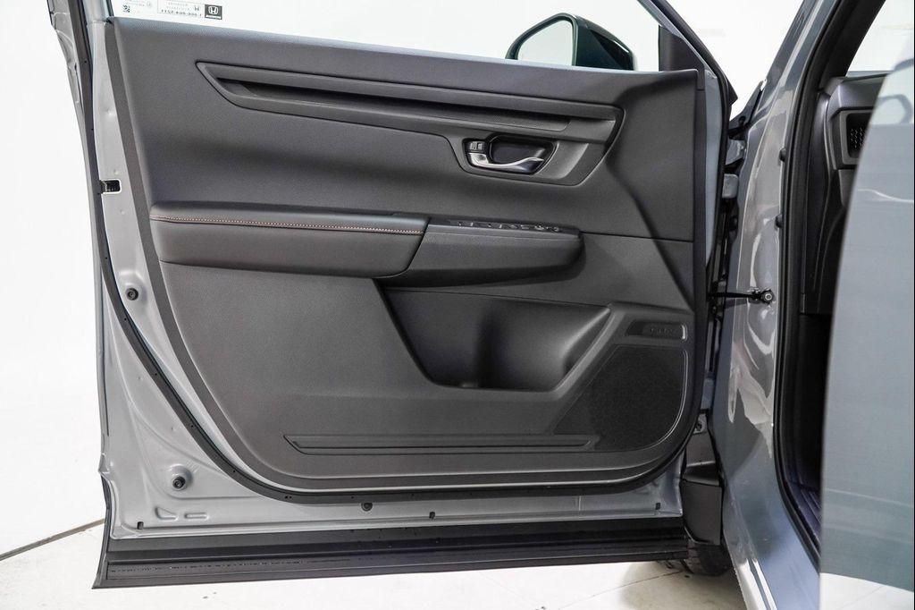 new 2026 Honda CR-V Hybrid car, priced at $38,464