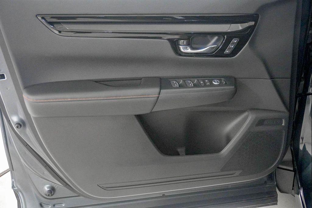 used 2025 Honda CR-V Hybrid car, priced at $38,796