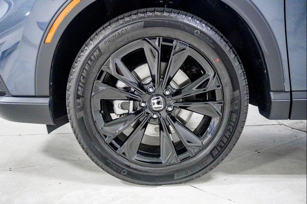 used 2025 Honda CR-V Hybrid car, priced at $38,796