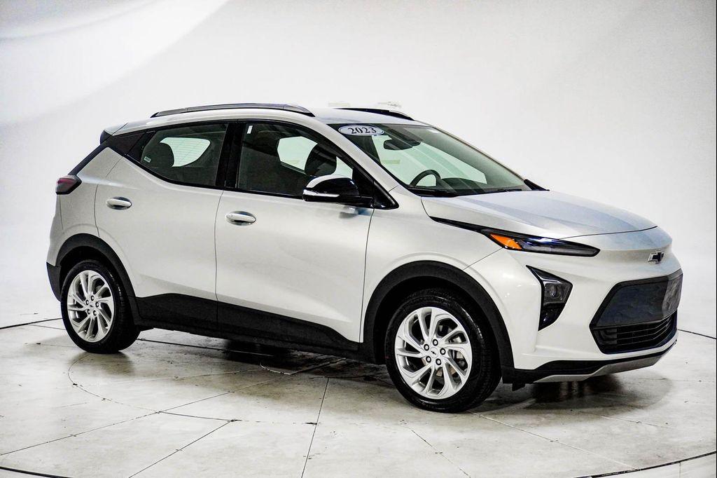 used 2023 Chevrolet Bolt EUV car, priced at $17,998