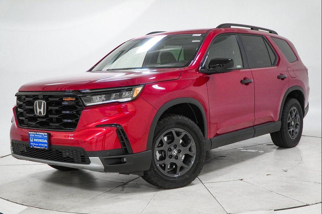 new 2025 Honda Pilot car, priced at $48,059