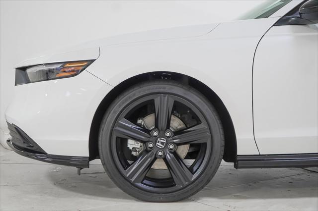 new 2025 Honda Accord Hybrid car, priced at $35,117