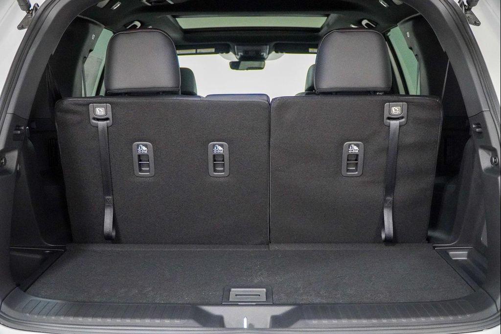 new 2025 Honda Pilot car, priced at $51,826