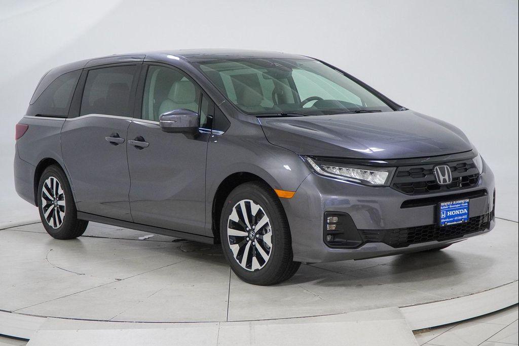 new 2026 Honda Odyssey car, priced at $41,437