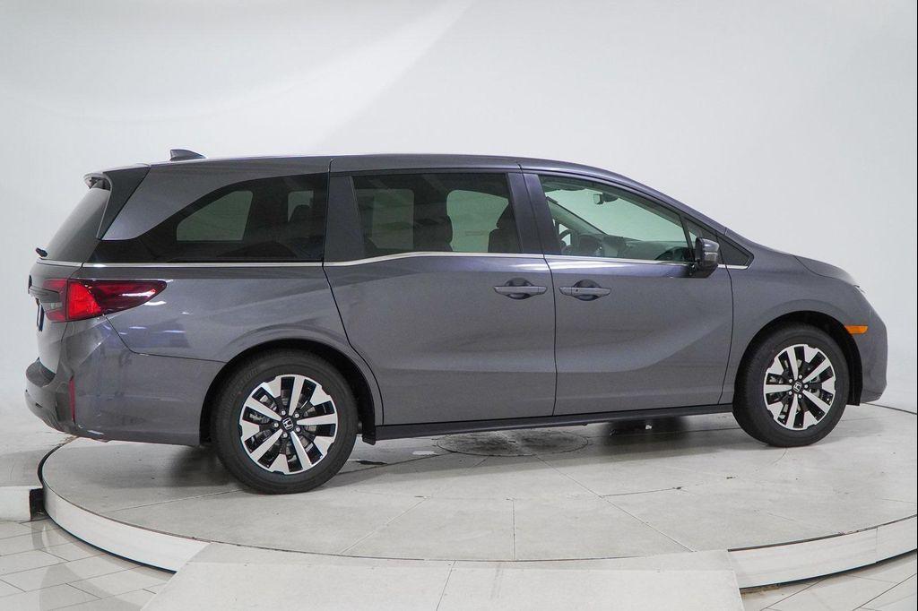 new 2026 Honda Odyssey car, priced at $41,437