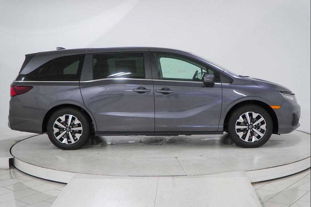 new 2026 Honda Odyssey car, priced at $41,437