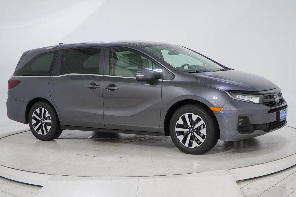 new 2026 Honda Odyssey car, priced at $41,437