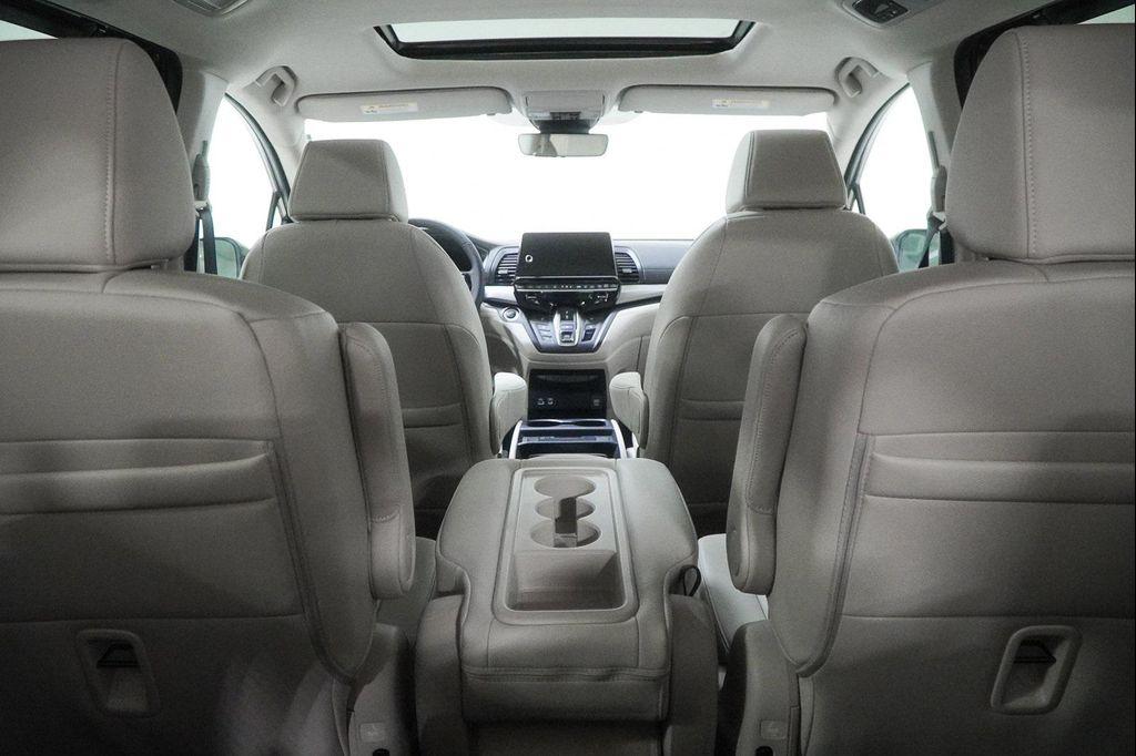 new 2026 Honda Odyssey car, priced at $41,437